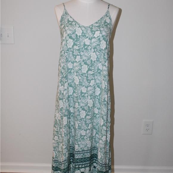 SHEIN Curve Floral Dress in Teal and White - Picture 1 of 3